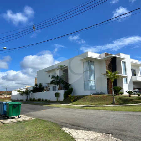 Casa à venda com 5 suítes no condomínio Residencial Fazenda Alta Vista, Salto de Pirapora - SP
