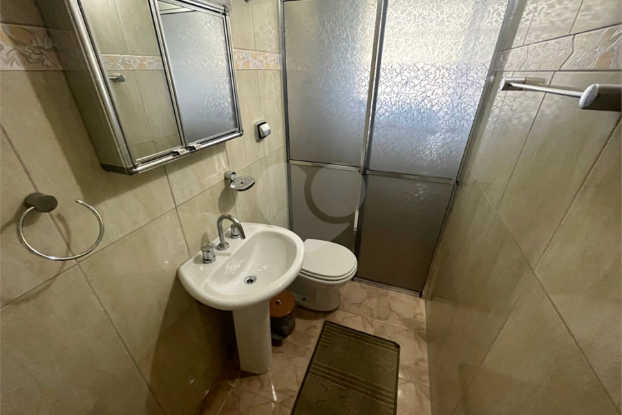 Casa à venda com 4 quartos, sendo 3 suítes, em Jardim França, São Paulo, SP