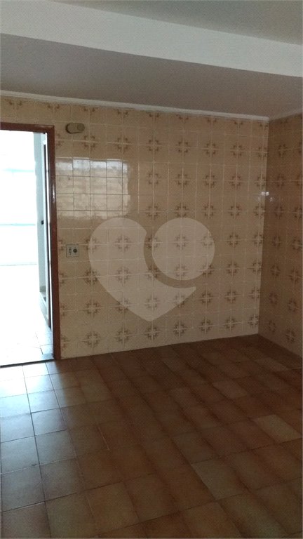 Sobrado à venda com 2 quartos em Santa Teresinha, São Paulo, SP
