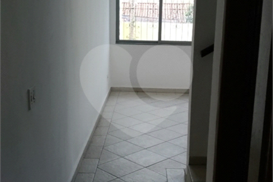 Sobrado à venda com 2 quartos em Santana, São Paulo, SP