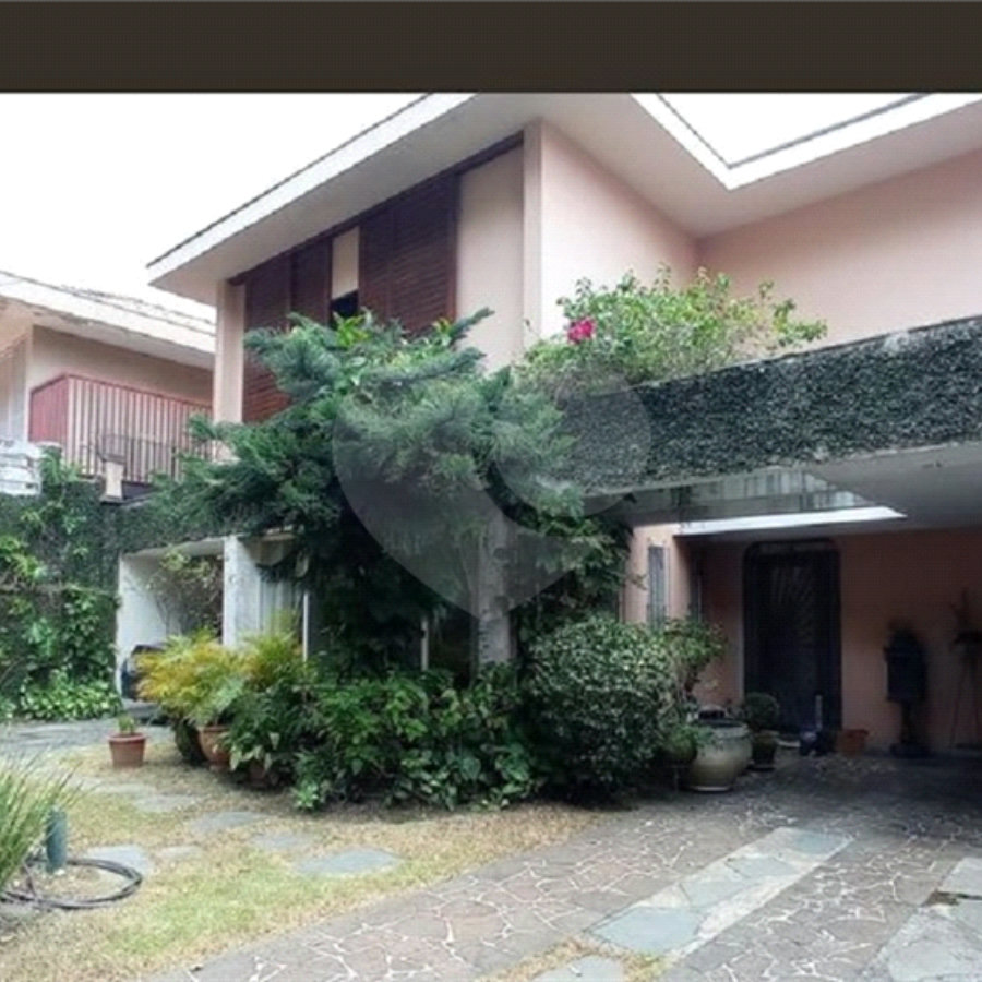 Casa à venda com 3 suítes em Planalto Paulista, São Paulo, SP