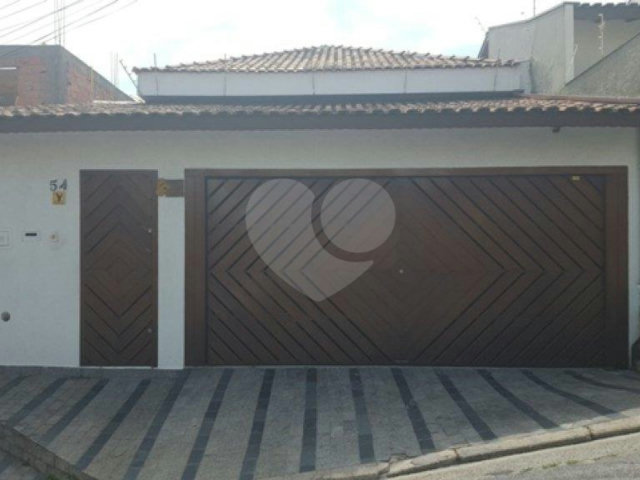 Casa Térrea à venda com 3 quartos, sendo 1 suíte,  em Jardim Franca, São Paulo, SP