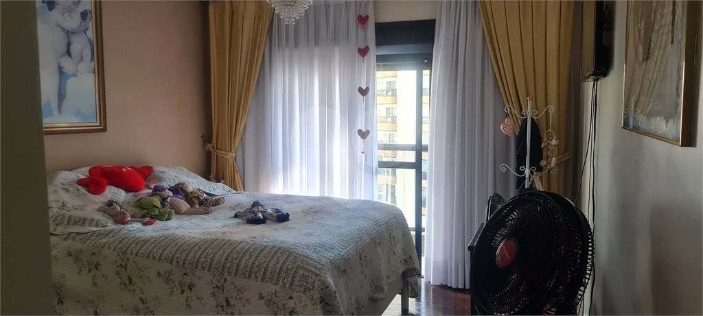 Apartamento à venda com 3 quartos, sendo 2 suítes, em Jardim Vila Mariana, São Paulo, SP