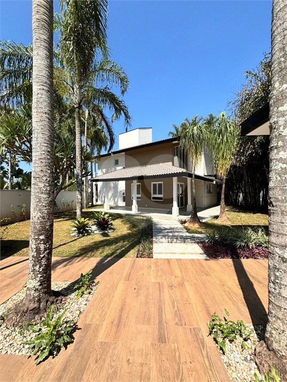 Casa a Venda no Condomínio Morada do Sol em Vinhedo/SP