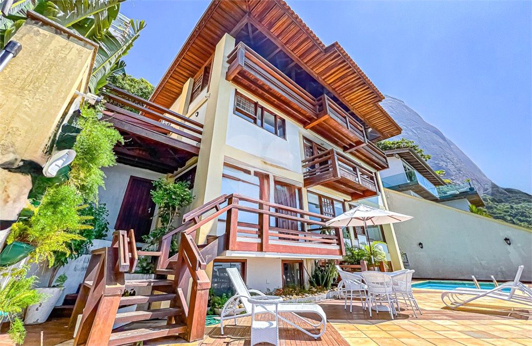 Casa à venda com 4 suítes em Joá, Rio de Janeiro, RJ