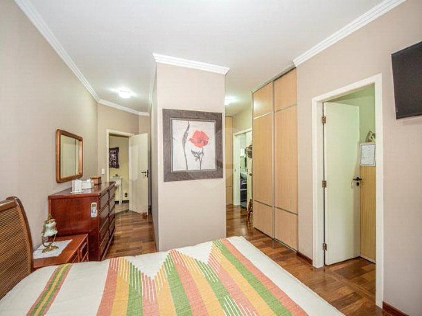 Casa à venda com 3 suítes no condomínio Aldeia da Serrinha, Sorocaba - SP