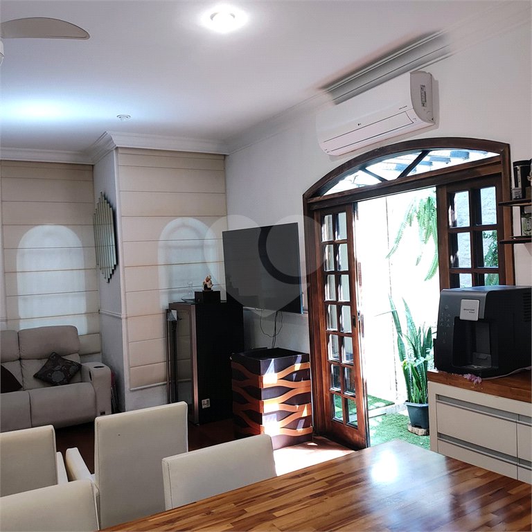 Casa à venda com 2 suítes em Vila Vitório Mazzei, São Paulo, SP