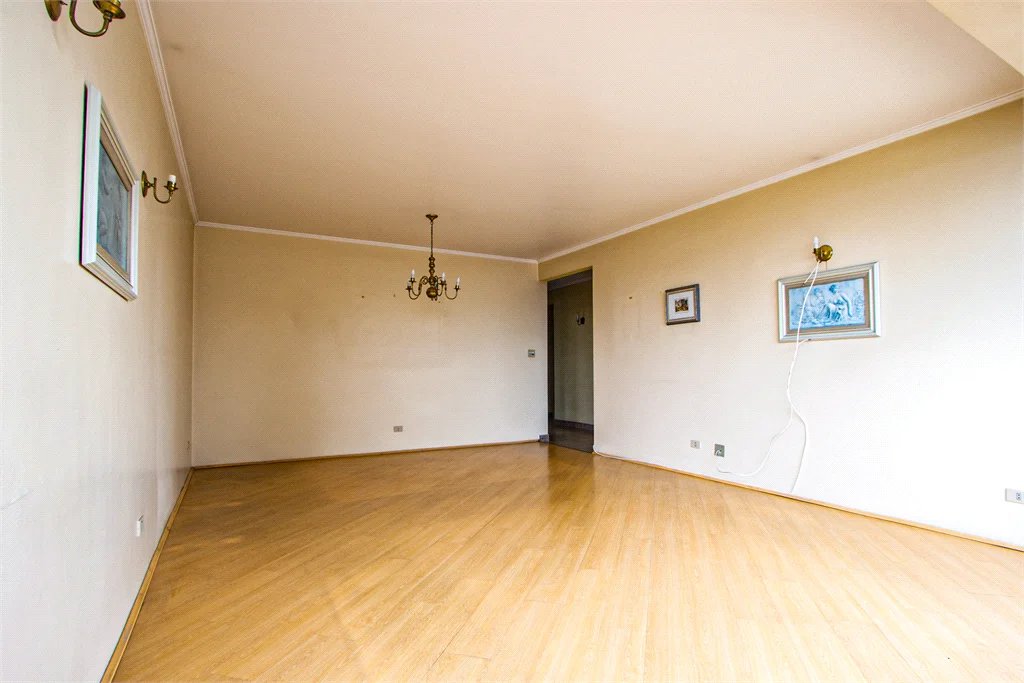 Apartamento à venda com 3 quartos, sendo 1 suíte, em Pinheiros, São Paulo, SP