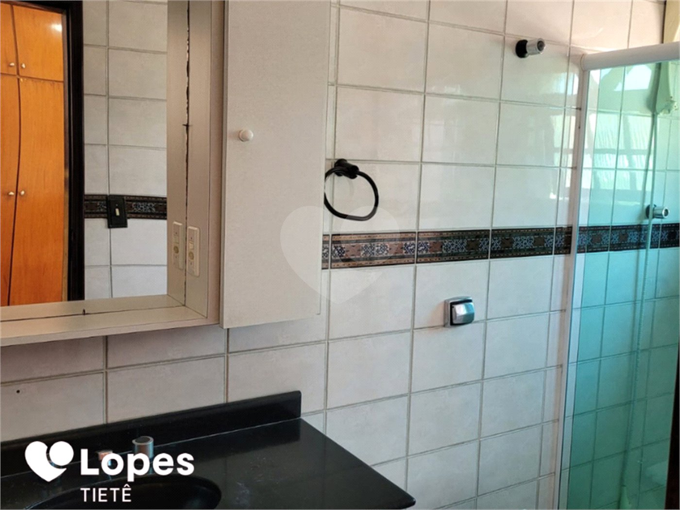 Sobrado à venda com 3 quartos, sendo 1 suíte, em Jardim Pinheiros, São Paulo, SP