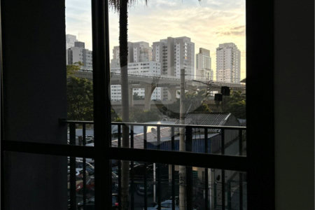 Apartamento à venda com 1 quarto em Campo Belo, São Paulo, SP