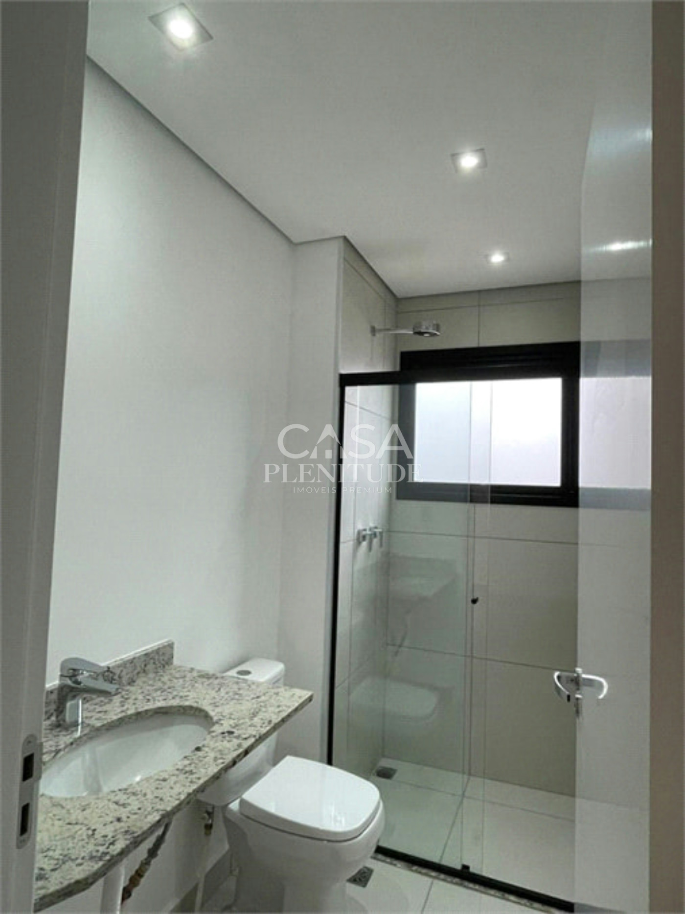 Apartamento para alugar com 2 quartos, sendo 1 suíte,  em Jardim Guarujá, Sorocaba, SP