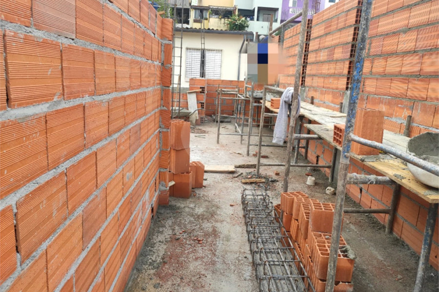 Casa para alugar com 1 quarto no condomínio Residencial Nivi, São Paulo - SP