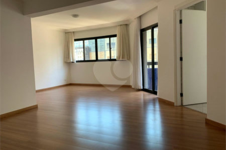 Apartamento à venda com 2 quartos em Vila Olímpia, São Paulo, SP