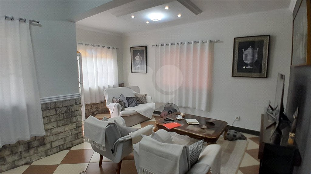 Casa à venda com 5 quartos, sendo 2 suítes, em Campo Grande, Rio de Janeiro, RJ