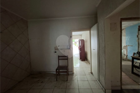 Casa à venda com 2 quartos, sendo 1 suíte, em Vila Galvão, Guarulhos, SP