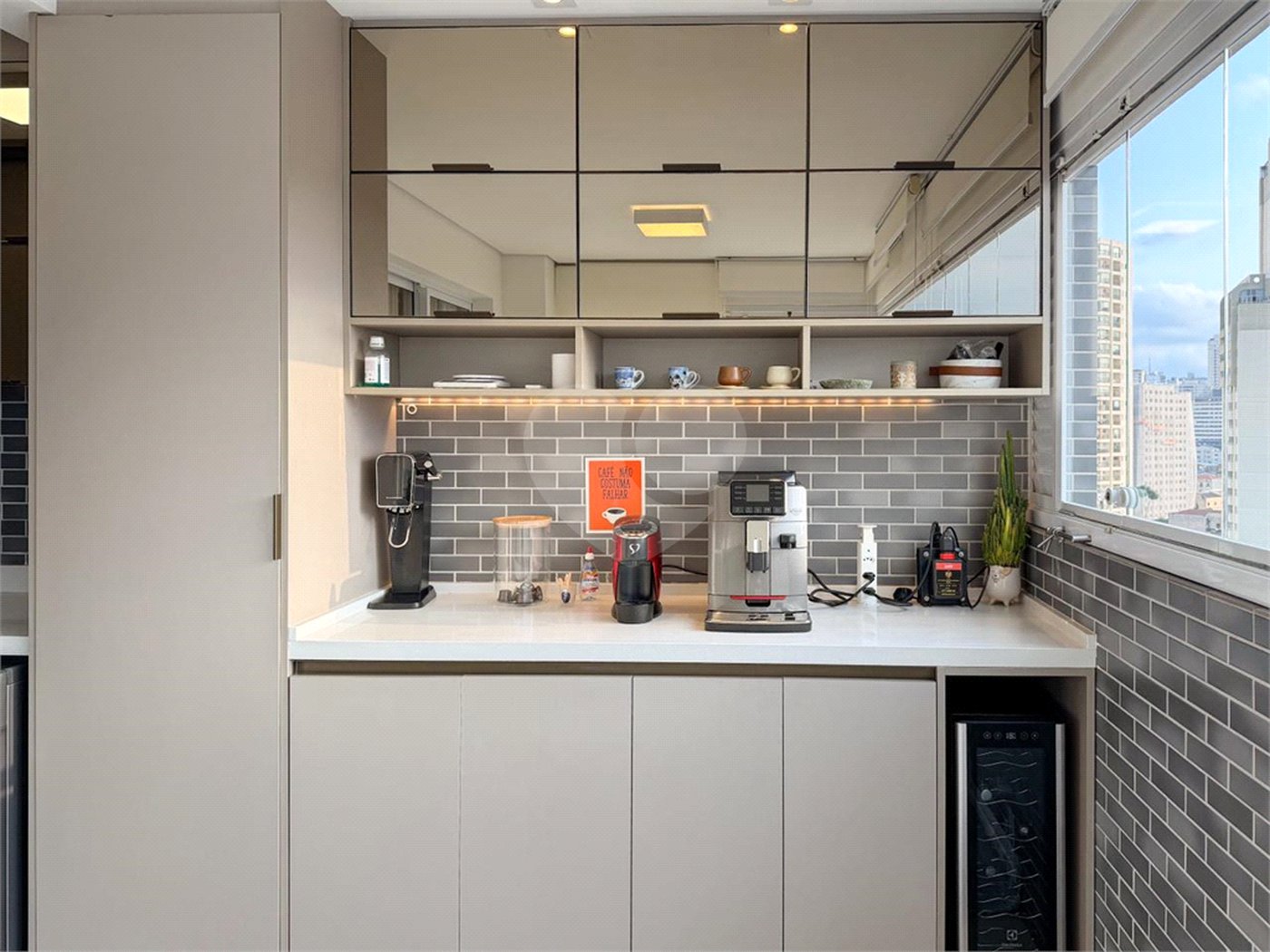 Apartamento à venda com 2 quartos, sendo 1 suíte, em Barra Funda, São Paulo, SP