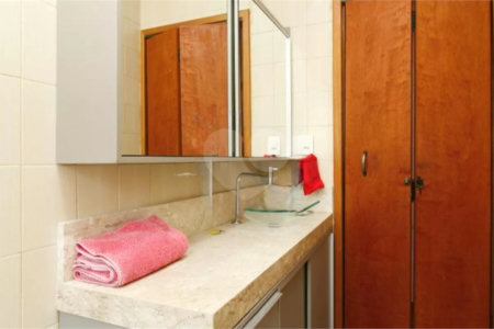 Casa à venda ou para alugar com 2 quartos em Jardim Modelo, São Paulo, SP