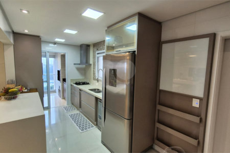 Apartamento à venda com 3 quartos, sendo 1 suíte, em Jardim Arpoador, São Paulo, SP