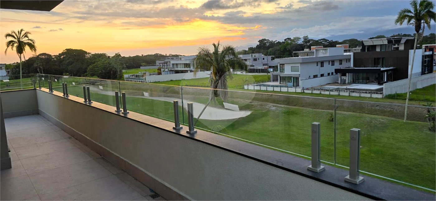 Casa à venda com 6 suítes no condomínio Riviera de São Lourenço, Bertioga - SP