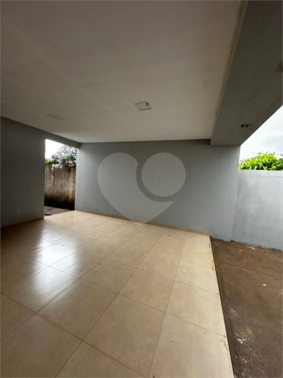 Casa à venda com 2 quartos em Jardim Ibirapuera, Ponta Porã, MS