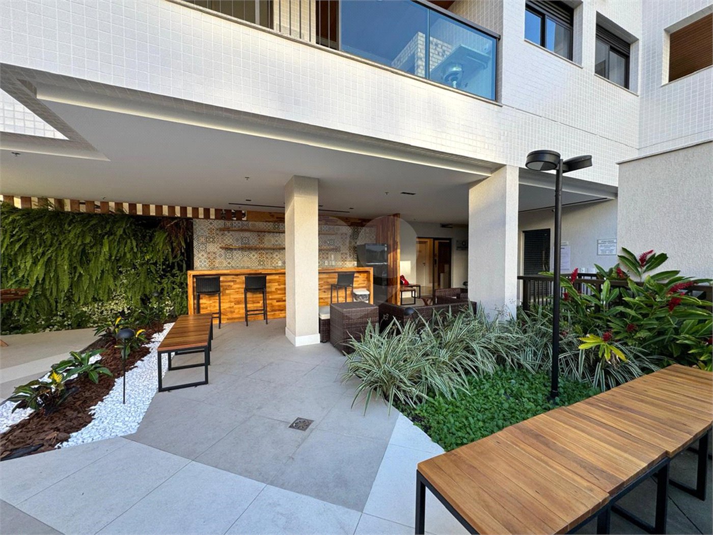 Apartamento à venda com 3 quartos, sendo 1 suíte, em Vila Nova, Cabo Frio, RJ