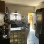 Sobrado com 4 Quartos à venda, 250m² - Jardim Líbano