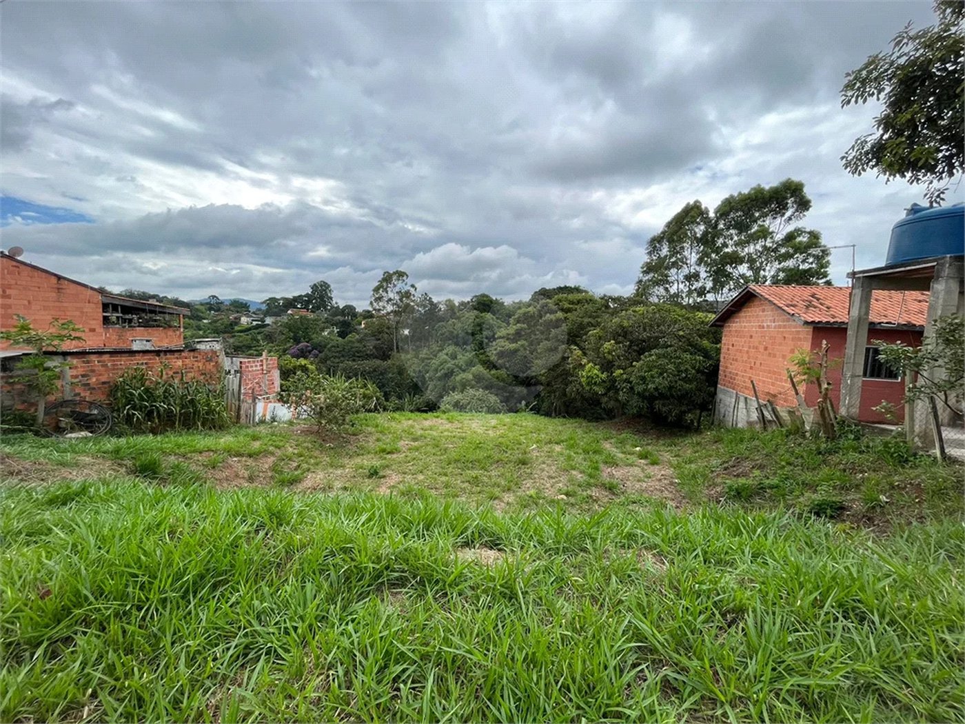 Terreno à venda em Monterrey, Louveira, SP