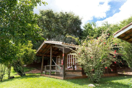 Fazenda à venda com 11 quartos no Centro, Analândia, SP
