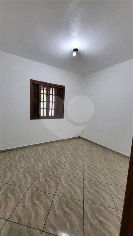 Chácara à venda com 3 quartos, sendo 2 suítes, em Planalto Verde, São Roque, SP