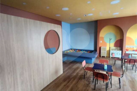 Apartamento à venda com 3 quartos, sendo 1 suíte,  em Vila Suissa, Mogi das Cruzes, SP