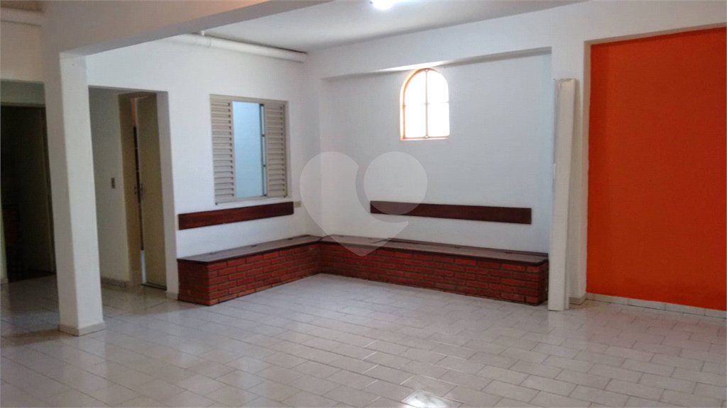 Sobrado à venda com 3 quartos, sendo 1 suíte, em Jaguaré, São Paulo, SP