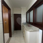 Apartamento à venda com 3 quartos, sendo 1 suíte, no Centro, Ribeirão Preto, SP