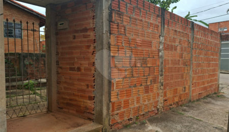 Casa à venda com 3 quartos em Vila Santana, Itapetininga, SP