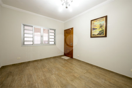 Sobrado à venda com 3 quartos, sendo 2 suítes,  em Brooklin, São Paulo, SP