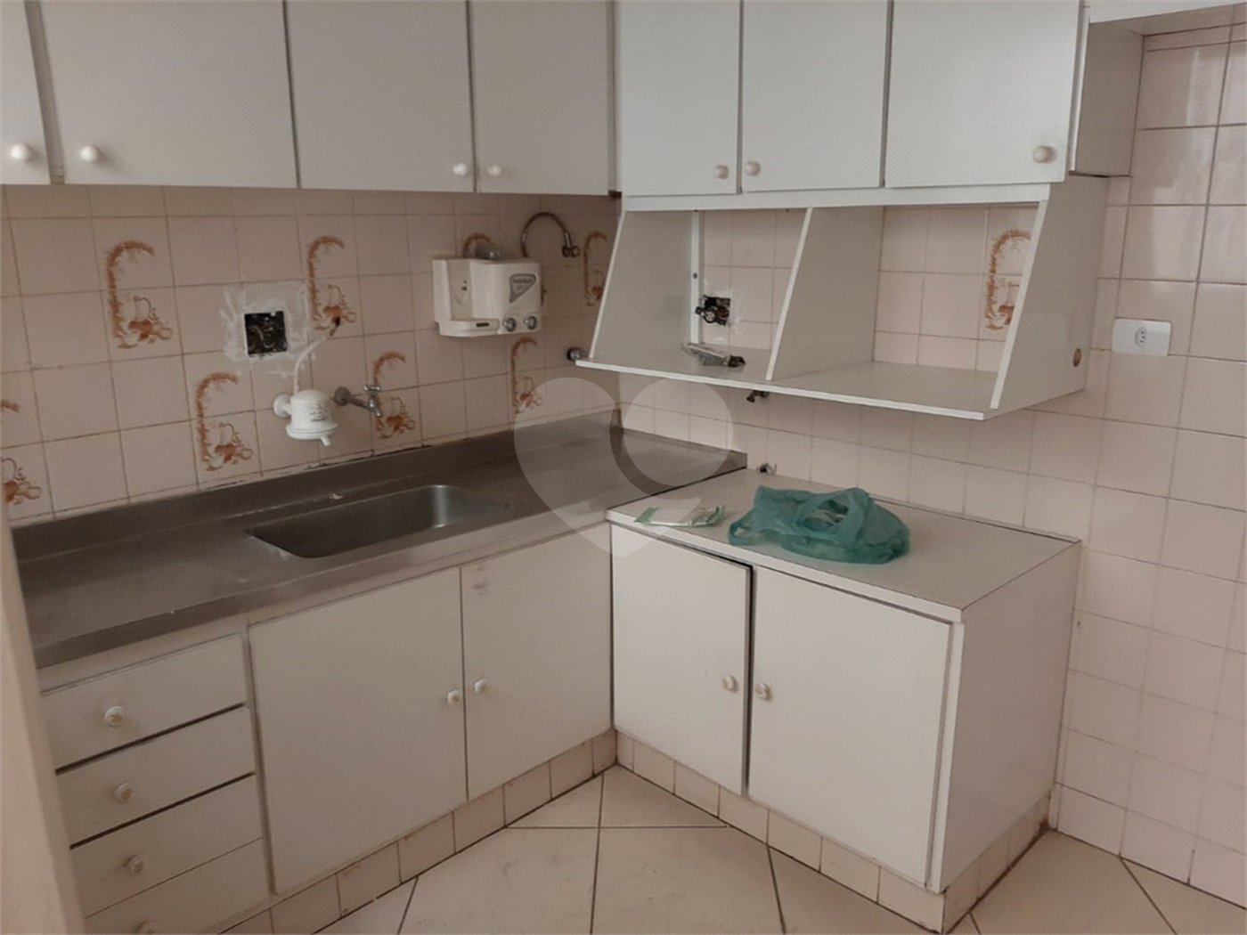 Casa à venda com 3 quartos, sendo 1 suíte,  em Vila Maria Alta, São Paulo, SP