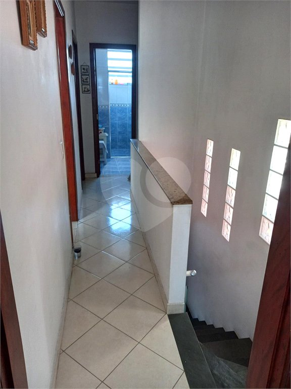 Sobrado à venda com 4 quartos em Tremembé, São Paulo, SP