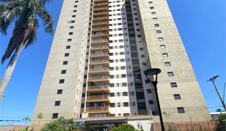 Apartamento à venda com 3 suítes em Vila Ferroviária, Araraquara, SP