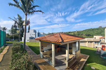 Casa à venda com 3 suítes no condomínio Reserva dos Vinhedos, Louveira - SP