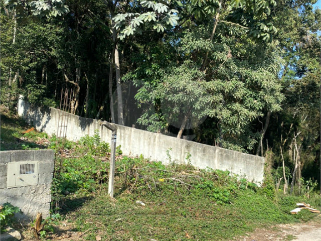 Terreno à venda em Barreiro, Mairiporã, SP
