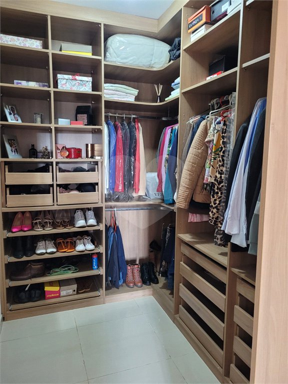 Casa Térrea à venda com 3 quartos, sendo 1 suíte, em Casablanca, Vargem Grande Paulista, SP