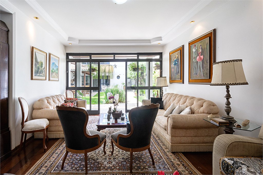 Casa para alugar com 5 quartos, sendo 2 suítes, em Brooklin, São Paulo, SP
