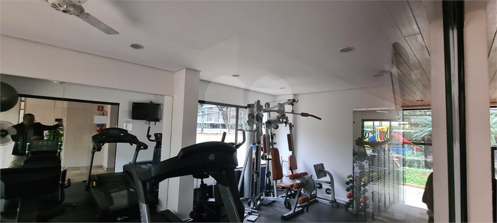 Apartamento à venda com 3 quartos, sendo 1 suíte,  em Indianópolis, São Paulo, SP