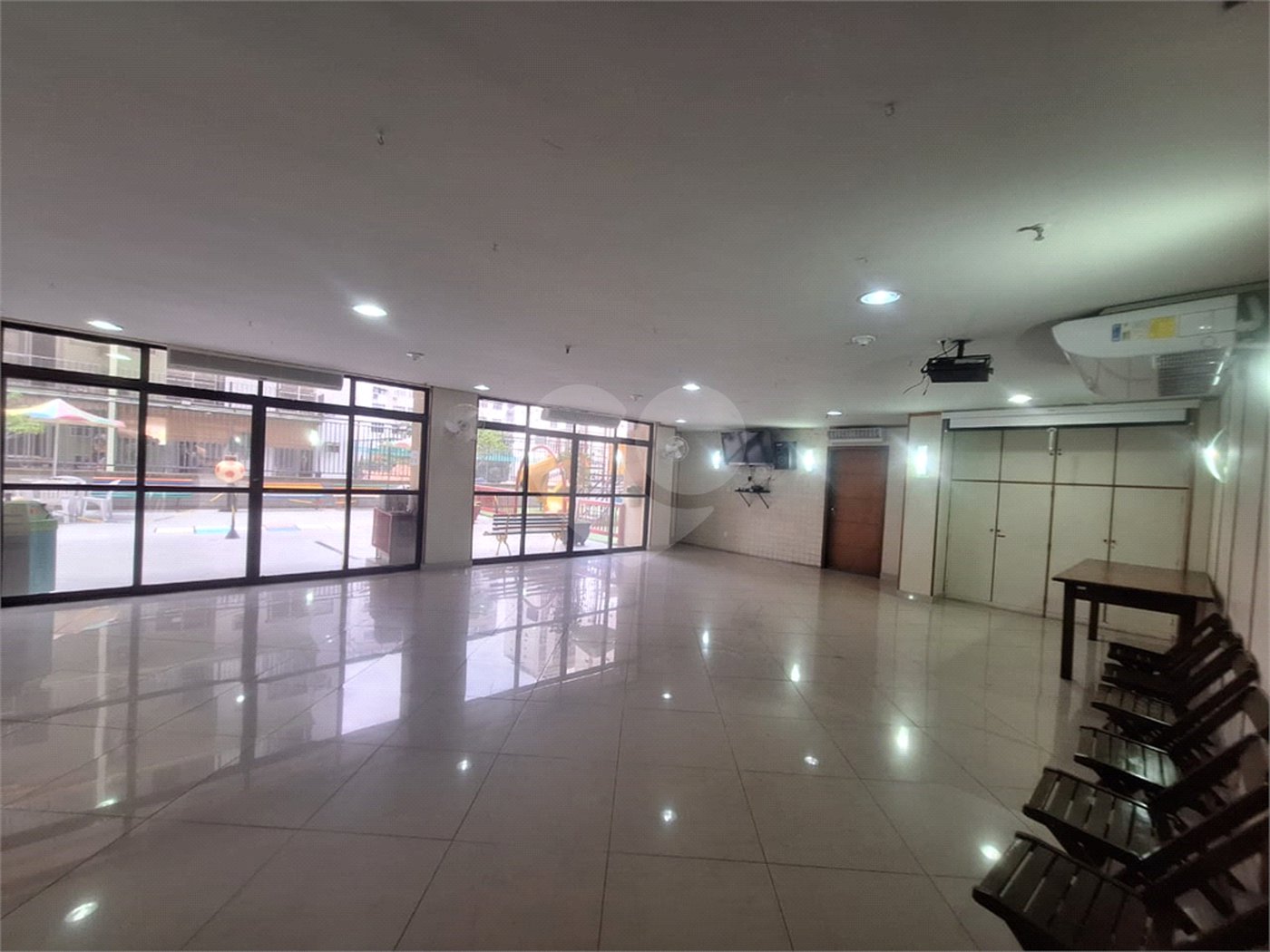 Apartamento à venda com 3 quartos, sendo 1 suíte,  em Vila Isabel, Rio de Janeiro, RJ
