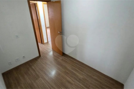 Apartamento à venda com 3 quartos, sendo 1 suíte, em Jardim Nova Taboão, Guarulhos, SP