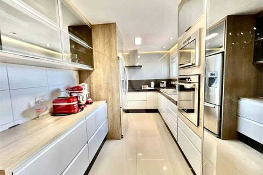 Apartamento à venda com 4 suítes em Santa Terezinha, São Paulo, SP