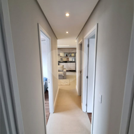 Apartamento à venda com 3 quartos, sendo 1 suíte,  em Ferreira, São Paulo, SP