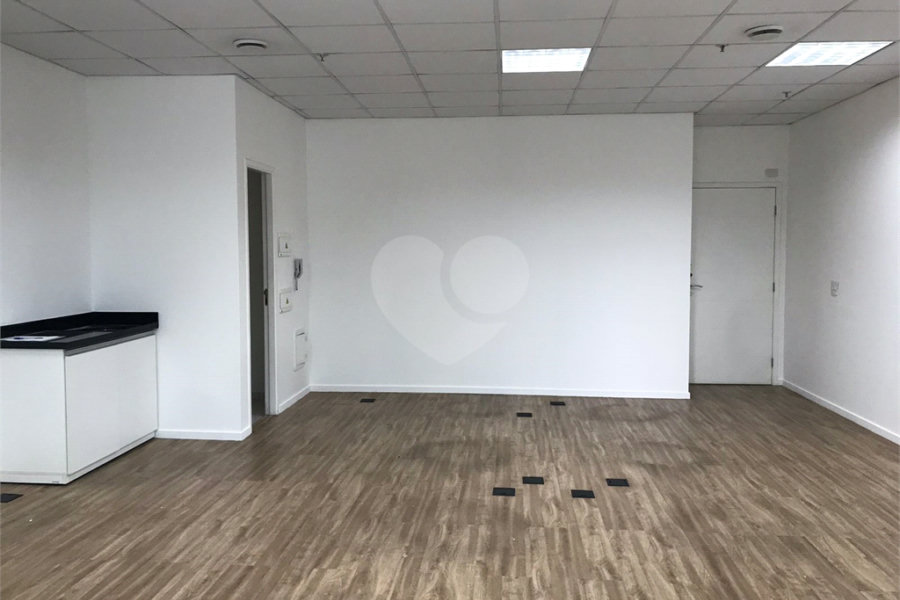 Sala à venda em Chácara Santo Antônio, São Paulo, SP
