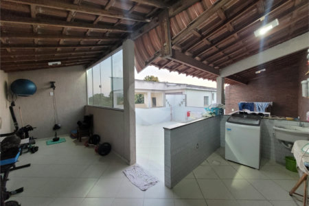 Casa à venda com 3 quartos, sendo 1 suíte, em Campo Grande, Rio de Janeiro, RJ