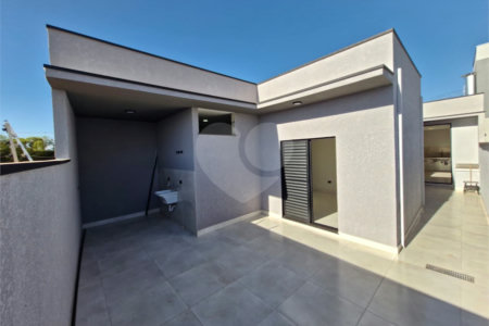 Casa à venda com 3 quartos, sendo 1 suíte, em Residencial Lago dos Ipês, Itapetininga, SP