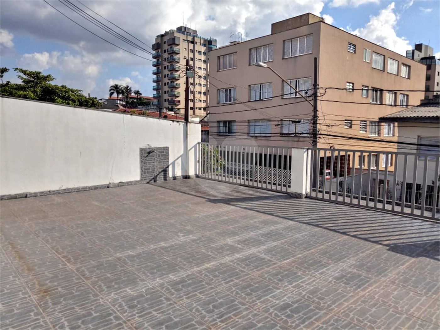 Casa Térrea à venda com 3 quartos, sendo 1 suíte, em Vila Paulicéia, São Paulo, SP